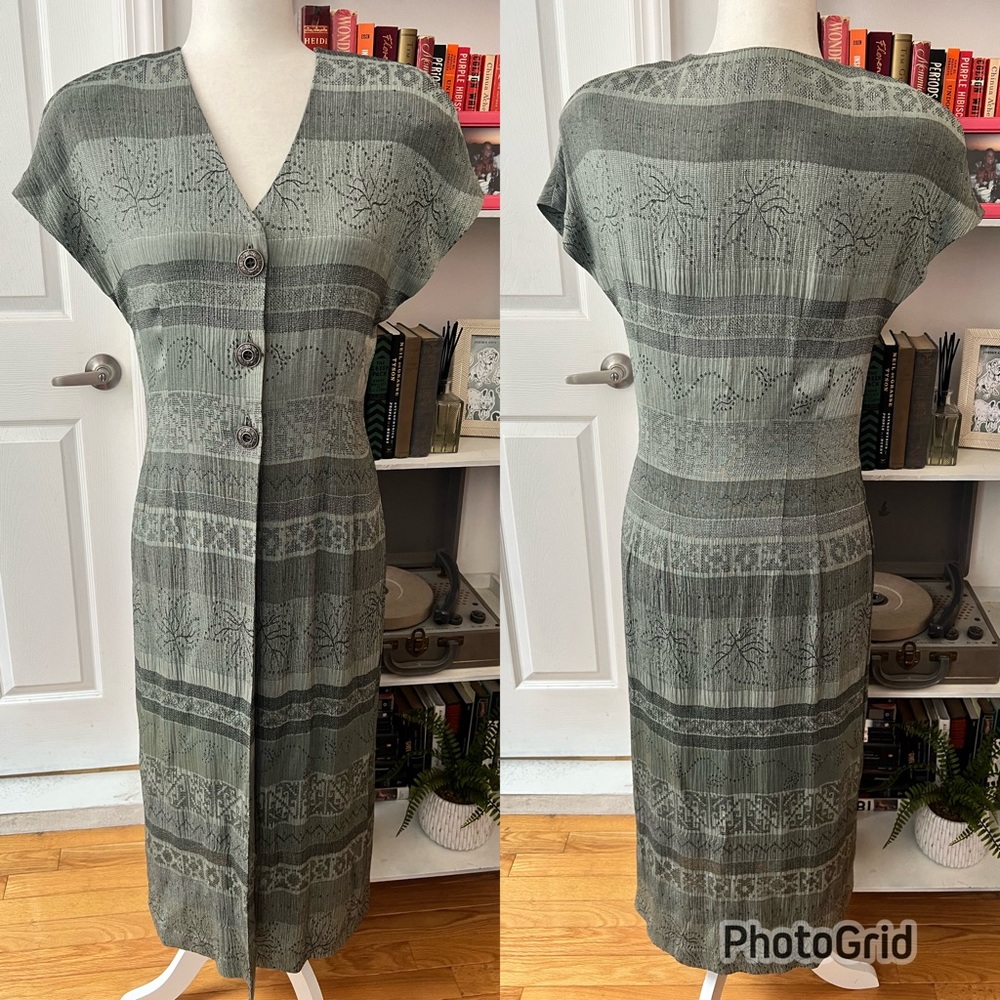 Vintage Green Duster / Hostess Jacket